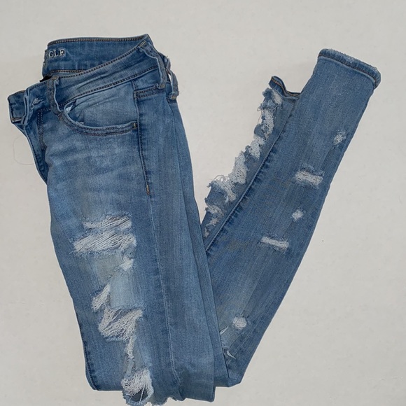 American Eagle Destroyed Jeggings - Picture 1 of 8